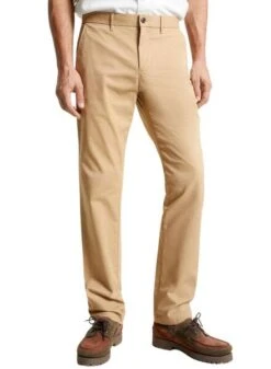 Pantalon Tommy Hilfiger Chino Denton 1985 Tostado Traduit En Français Est : Pantalon Chino Tommy Hilfiger Denton 1985 Couleur Marron Clair